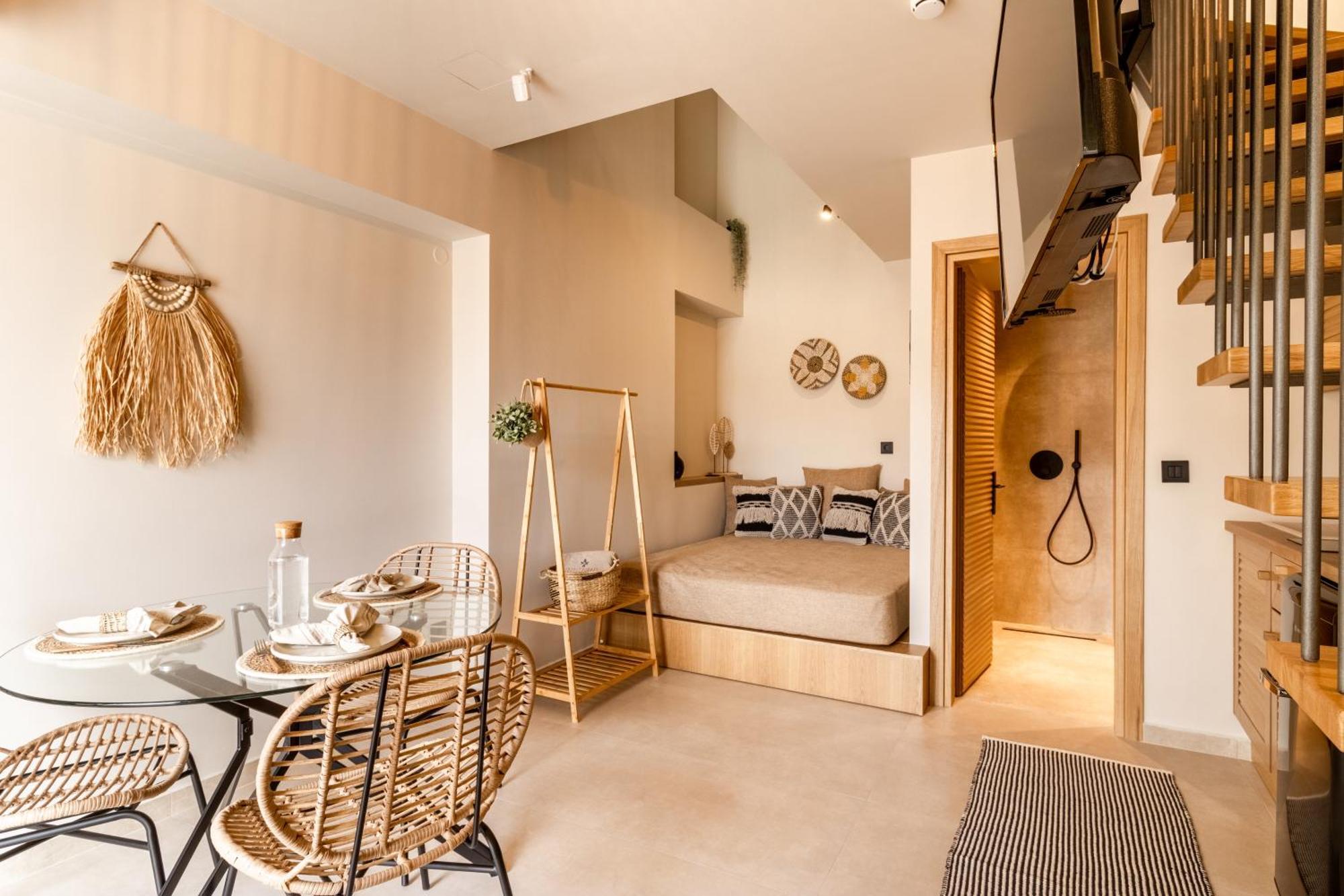 Adorno Private Suites Only Adults & Kids 12 Plus Vrasná المظهر الخارجي الصورة