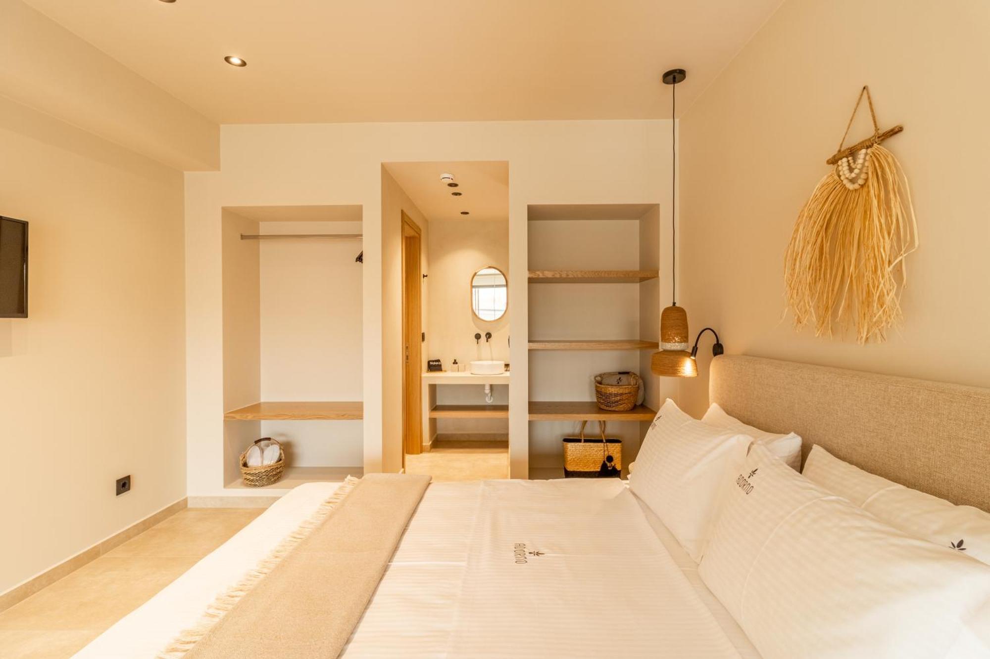 Adorno Private Suites Only Adults & Kids 12 Plus Vrasná المظهر الخارجي الصورة