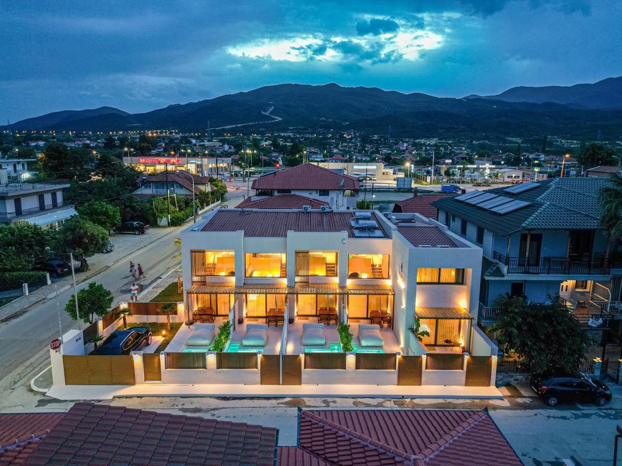 Adorno Private Suites Only Adults & Kids 12 Plus Vrasná المظهر الخارجي الصورة